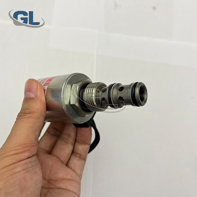 燃料圧力調節器制御電磁弁 20Y-60-22121 コマツー用の回転電磁弁 6D95 PC200-6