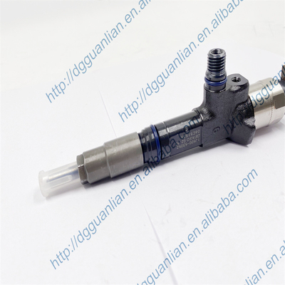 ディーゼル燃料のKUBOTAの注入器1J500-53052 1J50053052のための共通の柵の注入器
