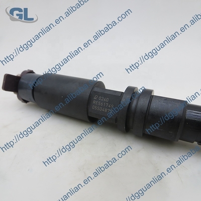 JOHN DEERE 4045のための元の真新しいディーゼル共通の柵の注入器295700-0240 RE561749